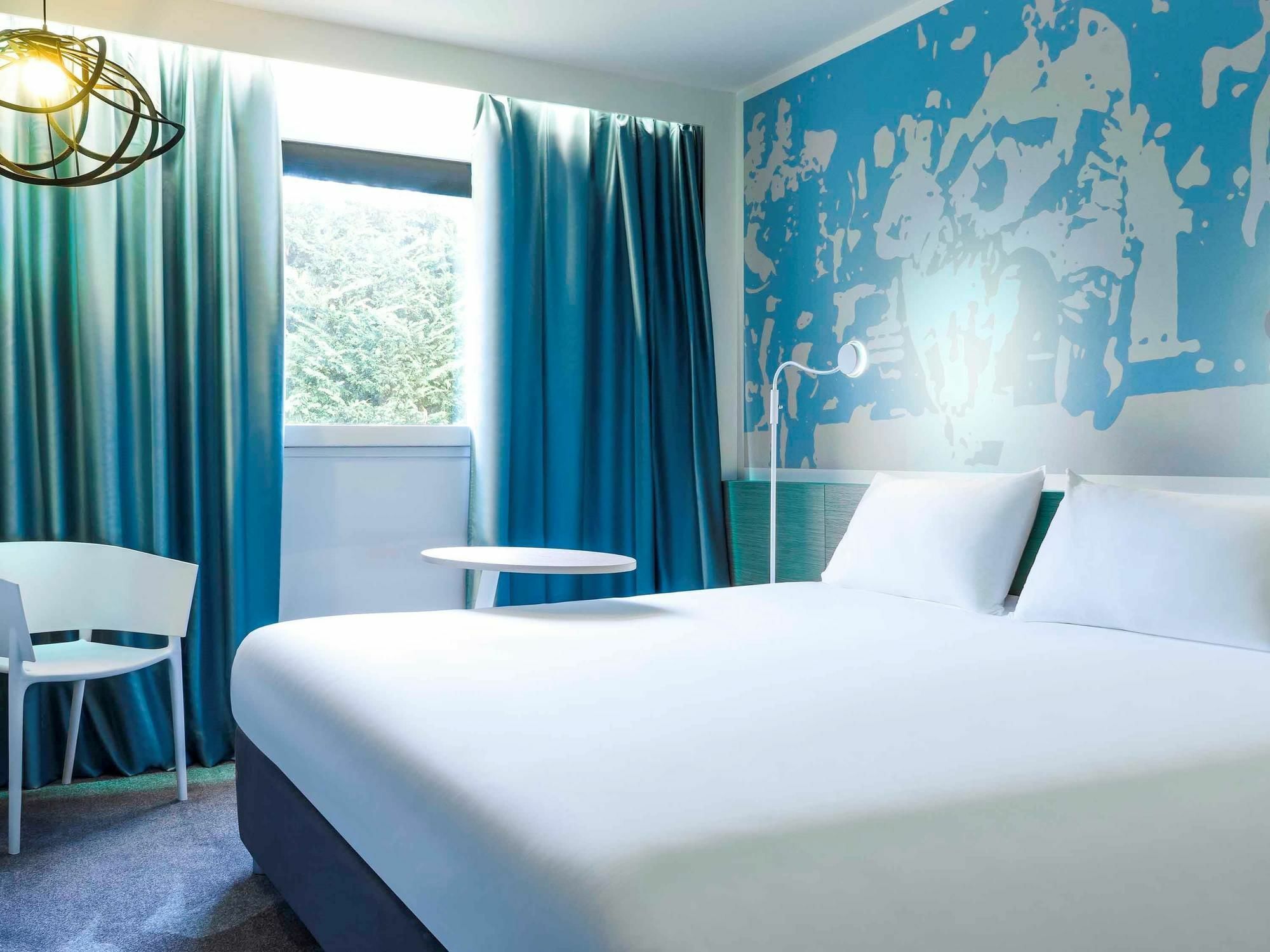 Ibis Styles Toulouse Nord Sesquieres Hotel Exterior photo