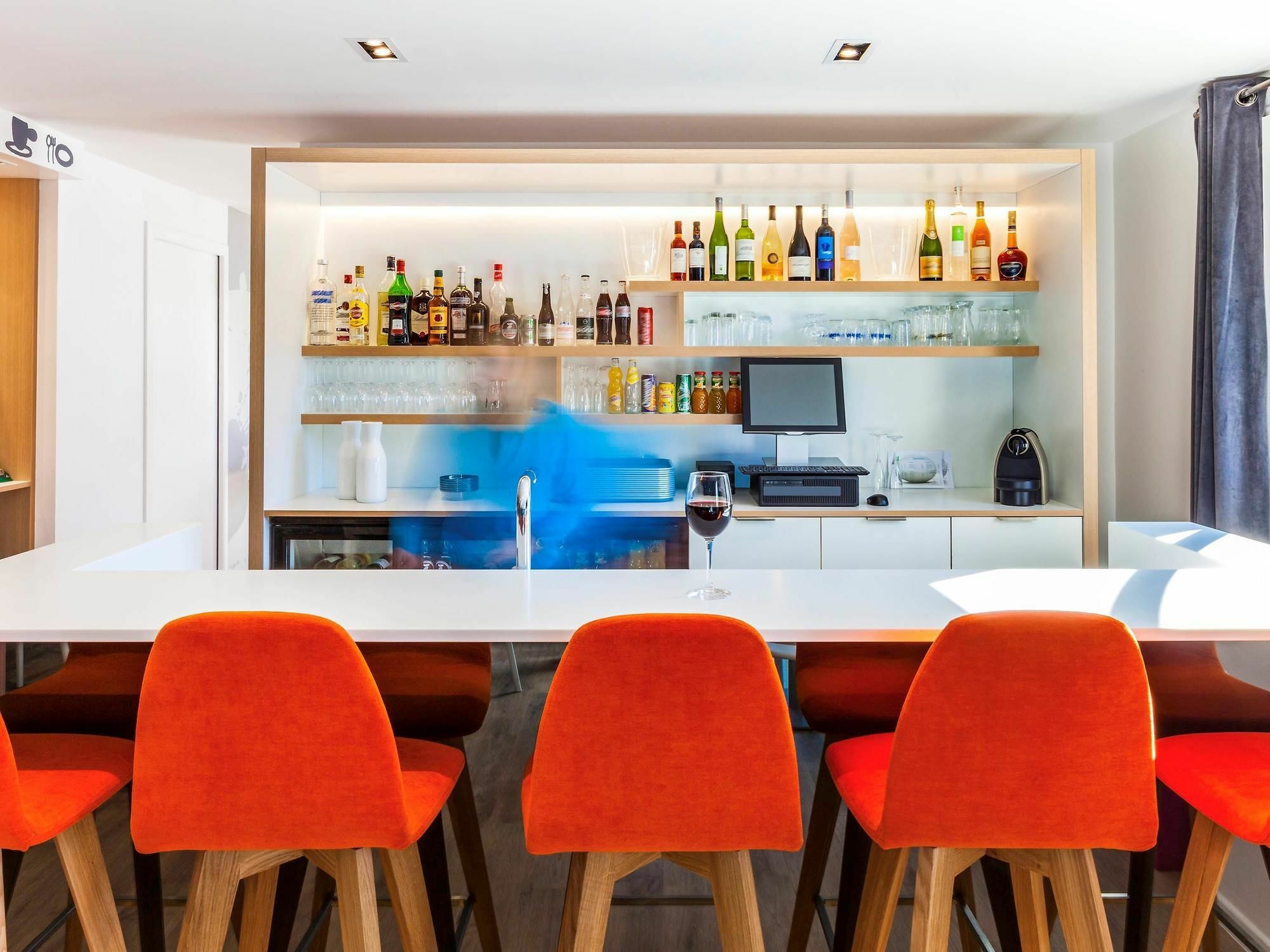 Ibis Styles Toulouse Nord Sesquieres Hotel Exterior photo